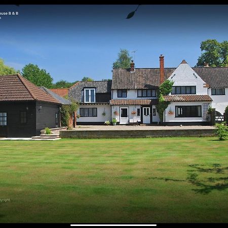 The Bridge Guest House Coltishall 外观 照片