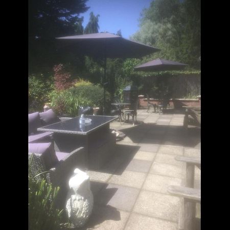The Bridge Guest House Coltishall 外观 照片