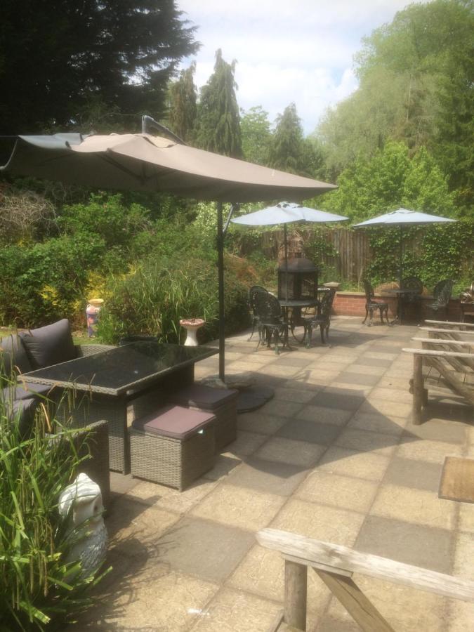 The Bridge Guest House Coltishall 外观 照片