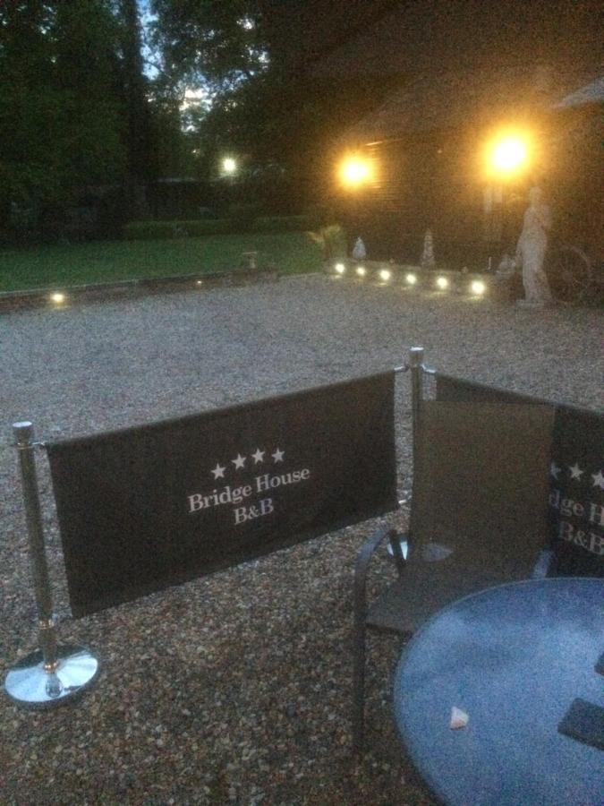 The Bridge Guest House Coltishall 外观 照片