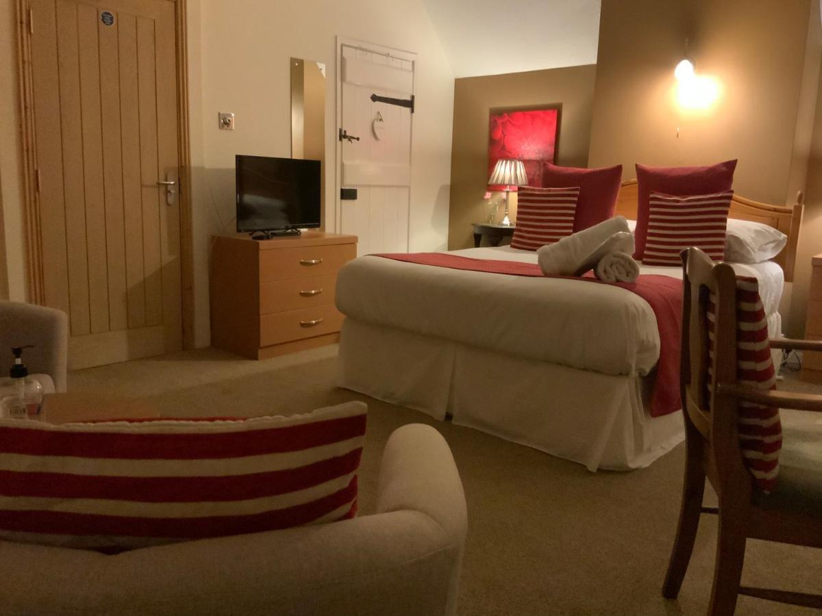 The Bridge Guest House Coltishall 外观 照片