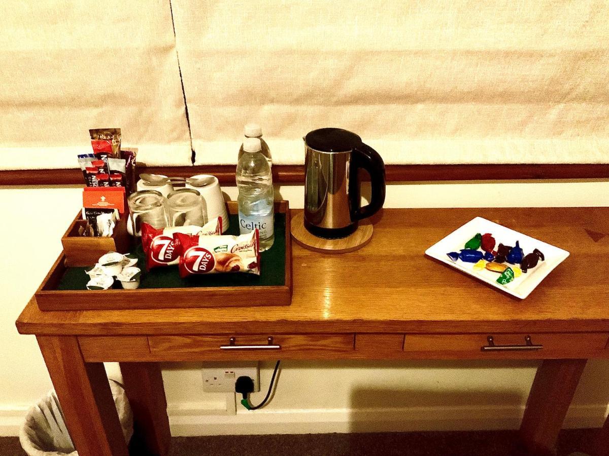 The Bridge Guest House Coltishall 外观 照片